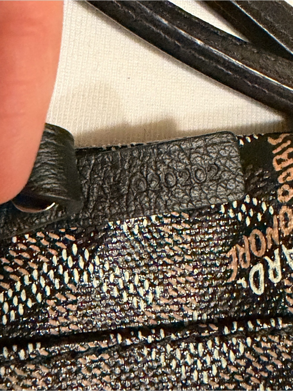 Goyard Saint Louis GM tote in Black and Brown Goyard Canvas - Picture 5 of 16